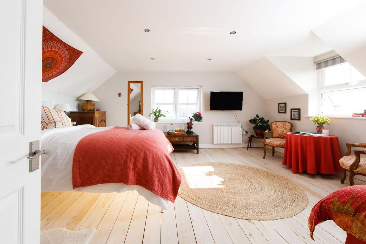 Woodfield Wellbeing Appartement Oving Buitenkant foto
